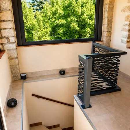 بيت للعطل Le Cocon De Soie Saint-Jean-de-Ceyrargues