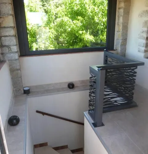 Le Cocon De Soie Hébergement de vacances Saint-Jean-de-Ceyrargues