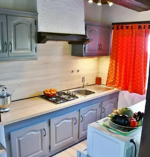 Le Cocon De Soie Hébergement de vacances Saint-Jean-de-Ceyrargues